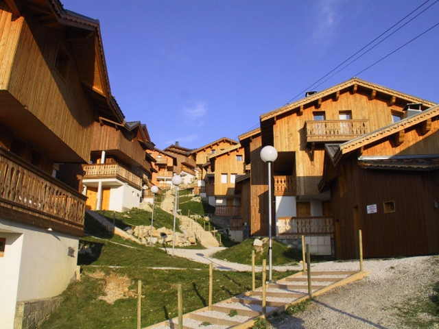 Camping - Plagne Villages - Plagne Soleil - Rhône-Alpes - Chalets & Lodges des Alpages - Image #9
