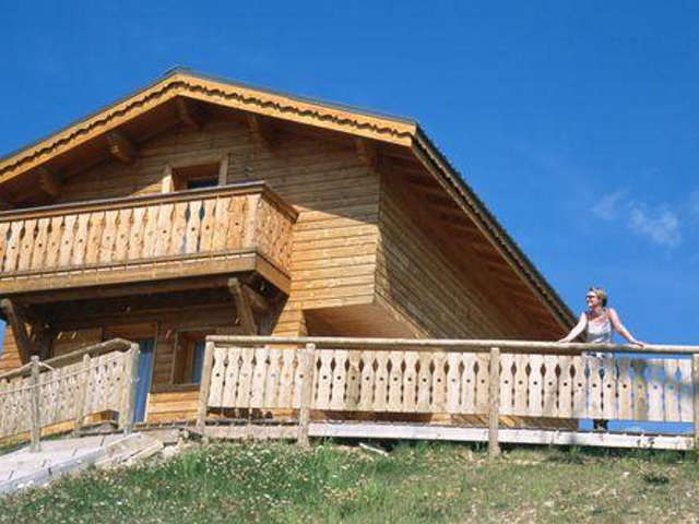 Camping - Plagne Villages - Plagne Soleil - Rhône-Alpes - Chalets & Lodges des Alpages - Image #1